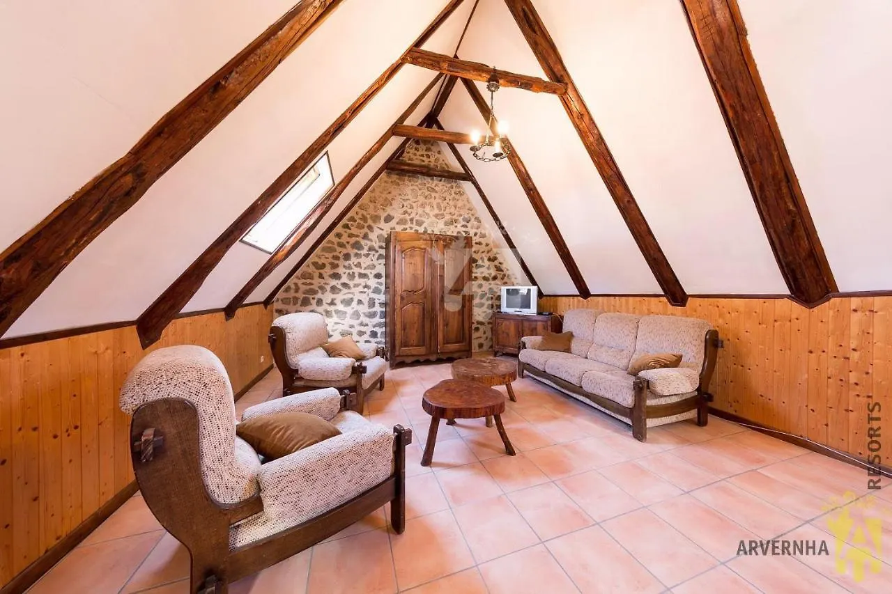 Holiday home Vie De Chateau 2 Murol